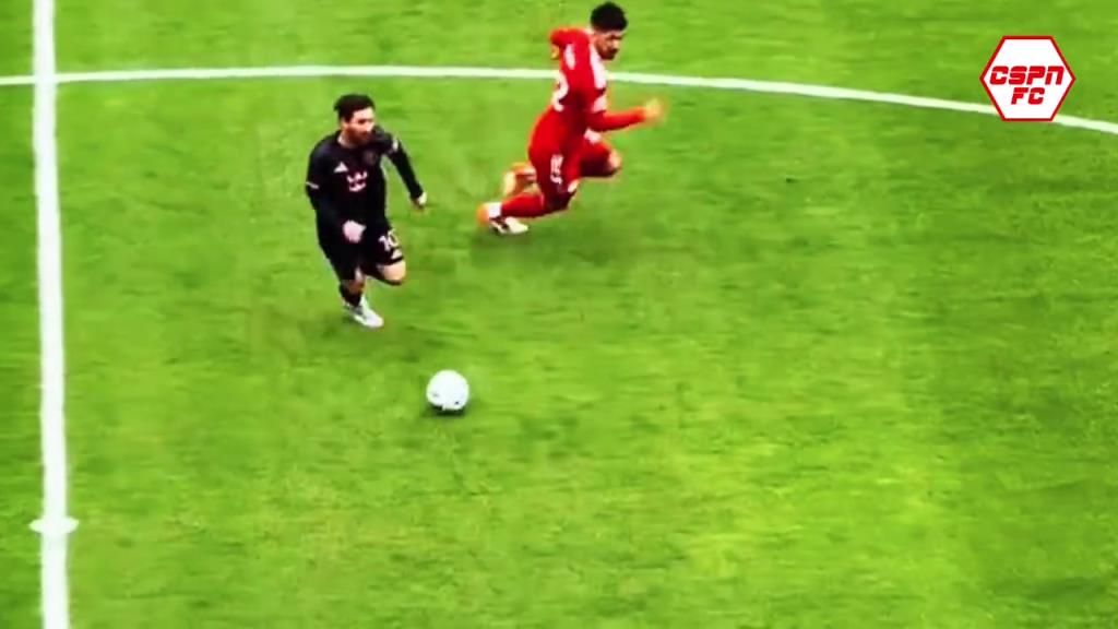 球王的影響力！實(shí)拍：全場(chǎng)6.2萬(wàn)觀(guān)眾高呼梅西是什么效果？